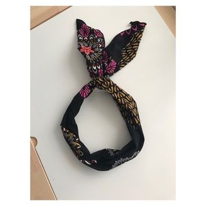 $15 for 3 ⭐️ Black African Dolly Bow Headband